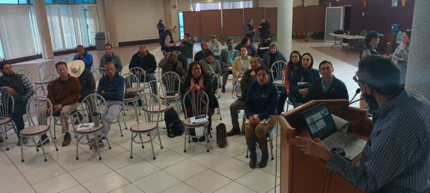 Reunión para el manejo sustentable de almeja y pepino de mar